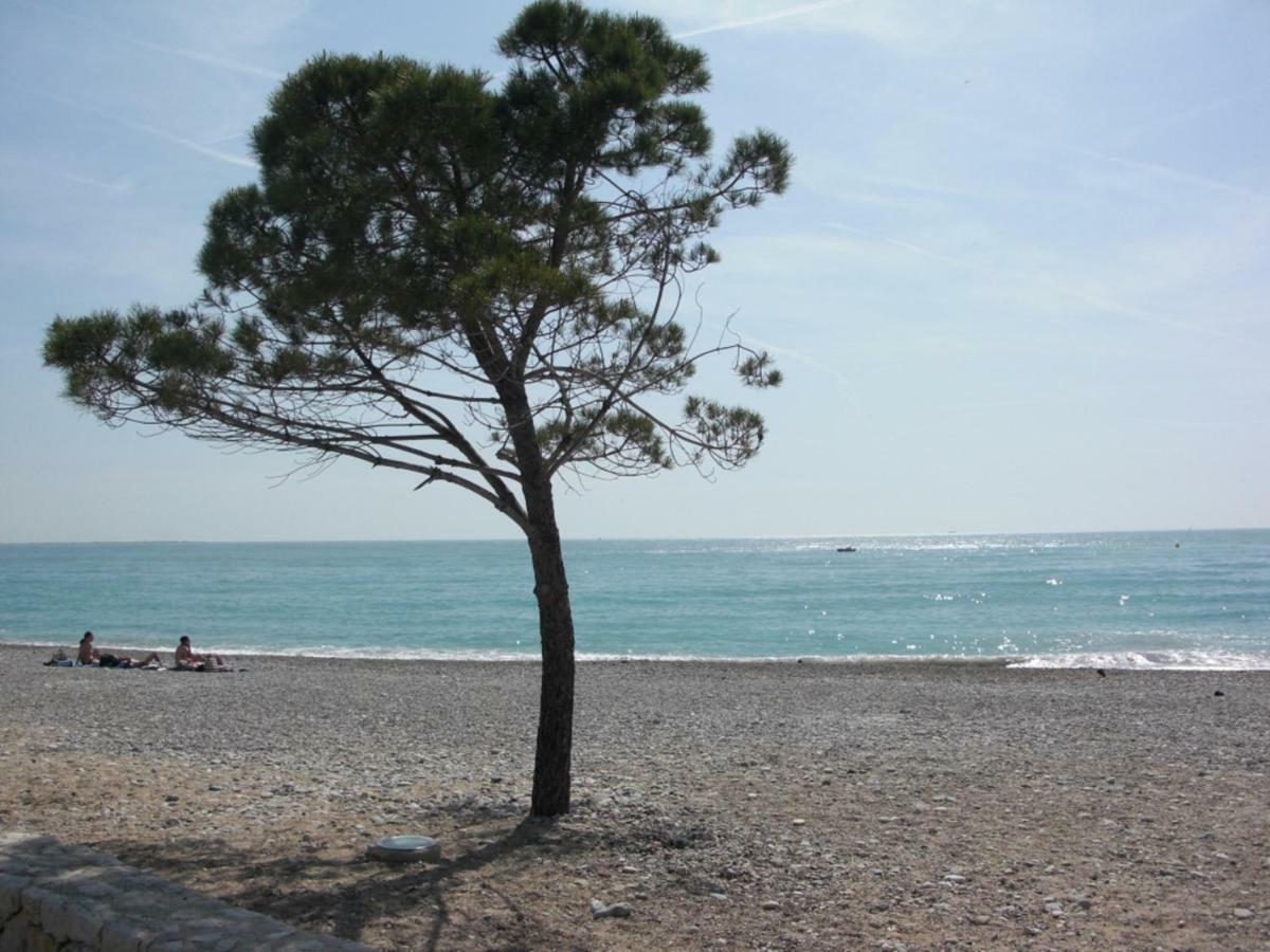 Agreable Appartement 4 Personnes A Villeneuve-Loubet Plage, Piscine, Mer, Commerces A Proximite ภายนอก รูปภาพ